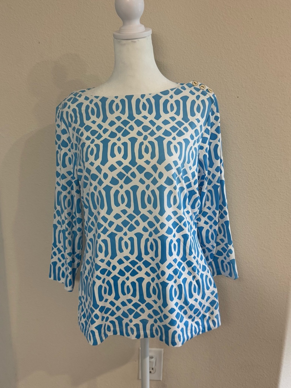 J. McLaughlin Blue and White Geometric Boatneck Top
